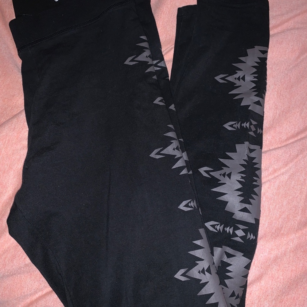 Pink leggings